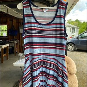 Lularoe Nikki with pockets size 2x